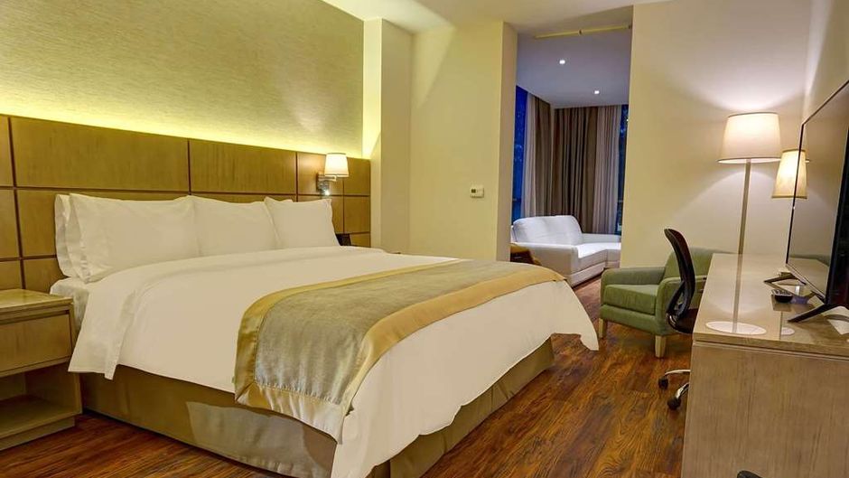 Radisson Hotel Guayaquil Suite