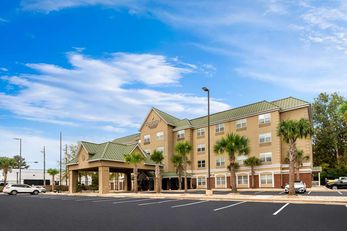 Country Inn & Suites Macon North