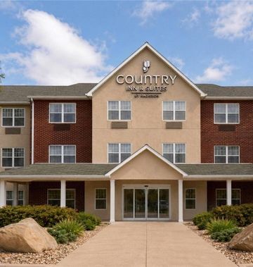 Country Inn & Suites Mason City