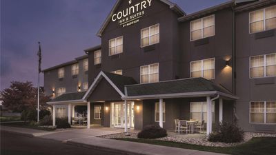 Country Inn & Suites Waterloo