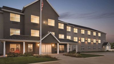 Country Inn & Suites Cedar Falls