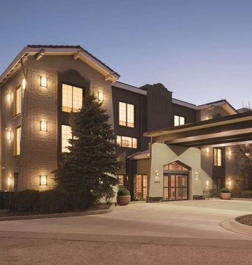 Country Inn & Suites Hoffman Estates