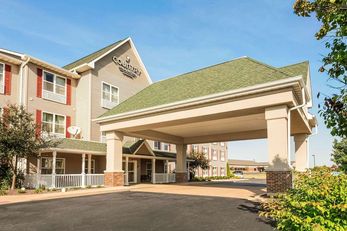 Country Inn & Suites Peoria North