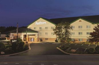 Radisson Htl & Conf Center Rockford