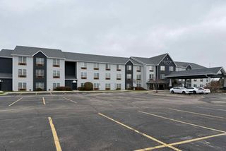 Country Inn & Suites Elgin