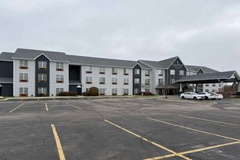 Country Inn & Suites Elgin
