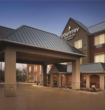 Country Inn & Suites Valparaiso