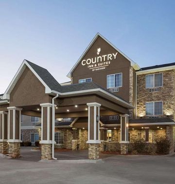 Country Inn & Suites Topeka West
