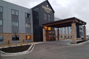 Country Inn & Suites Lawrence