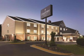Country Inn & Suites by Radisson DC East