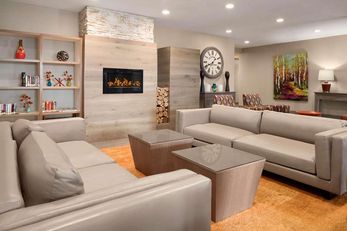 Country Inn & Suites Duluth North