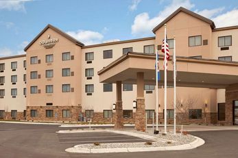 Country Inn & Suites Bemidji