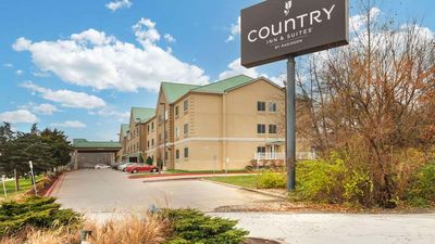 Country Inn & Suites Columbia