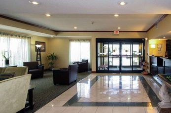 Country Inn & Suites Shelby