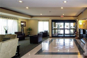 Country Inn & Suites Shelby