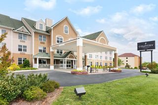 Country Inn & Suites Burlington Elon