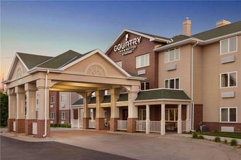 Country Inn & Suites Lincoln North