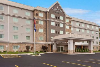 Country Inn & Suites Buffalo South I-90