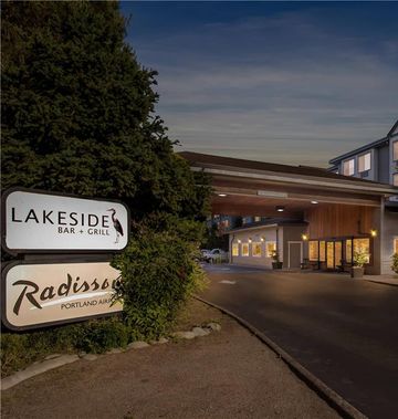Radisson Hotel Portland Airport