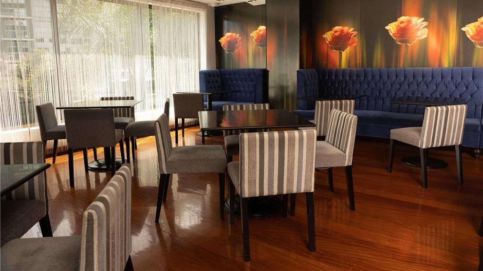 Radisson Hotel Decapolis Miraflores Restaurant