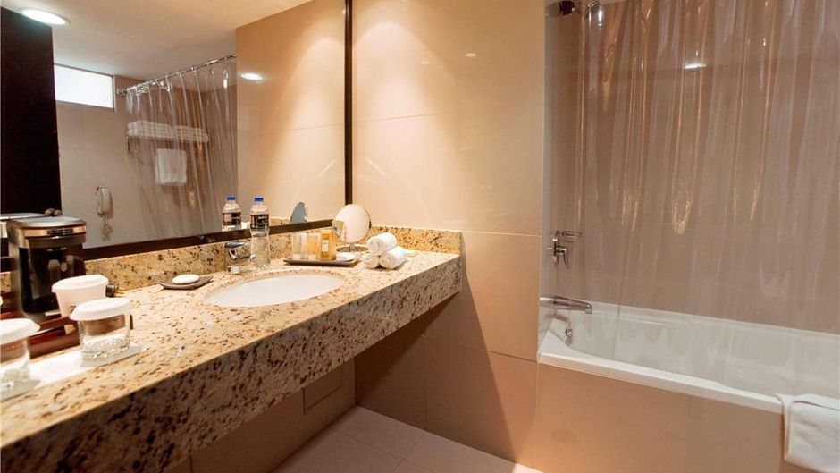 Radisson Hotel Decapolis Miraflores Room