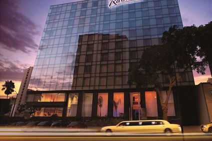 Radisson Hotel Decapolis Miraflores