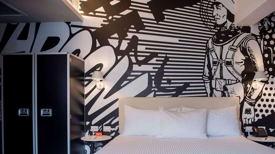 Radisson RED Miraflores Room