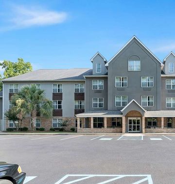 Country Inn & Suites Columbia Airport