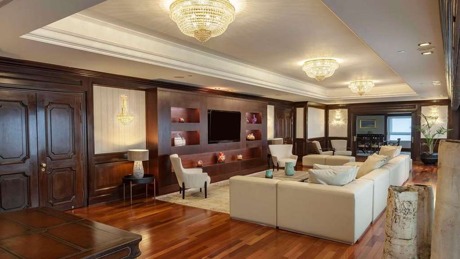 Radisson Montevideo Victoria Plaza Hotel Suite
