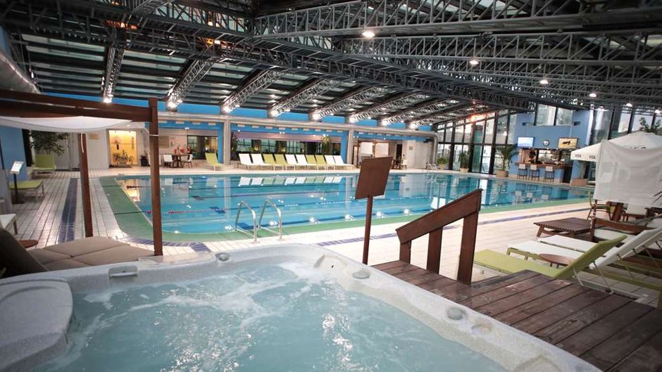 Radisson Montevideo Victoria Plaza Hotel Pool