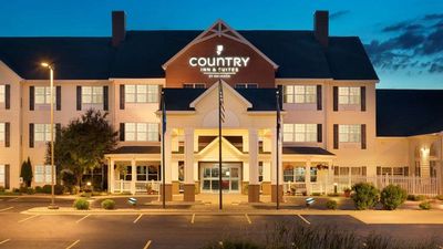 Country Inn & Suites Appleton North