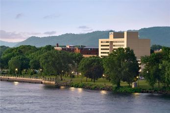 Radisson La Crosse