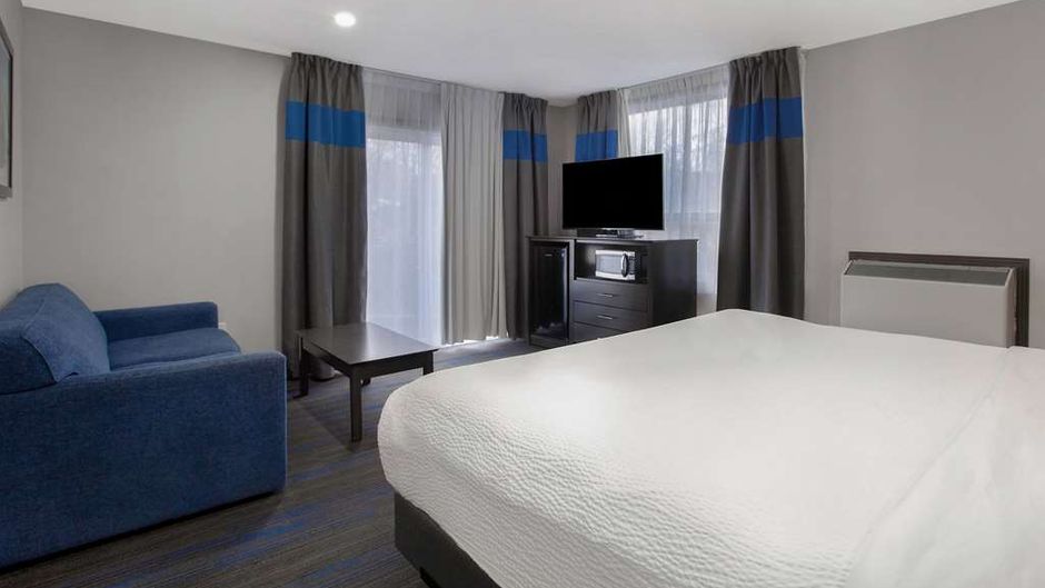 Days Inn by Wyndham Barrie Room