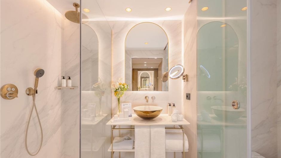 Hotel Farah Casablanca Room