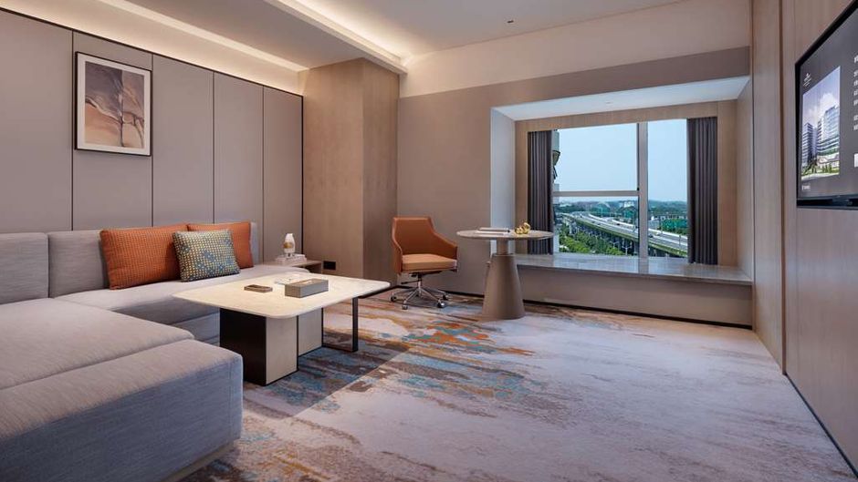 Howard Johnson Airport Hotel Changsha Suite