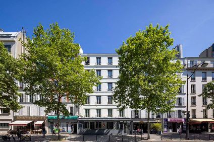 Hotel Nude Paris