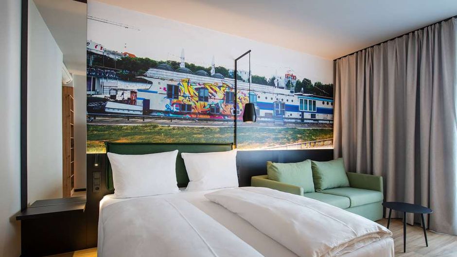 Vienna House Easy by Wyndham Room