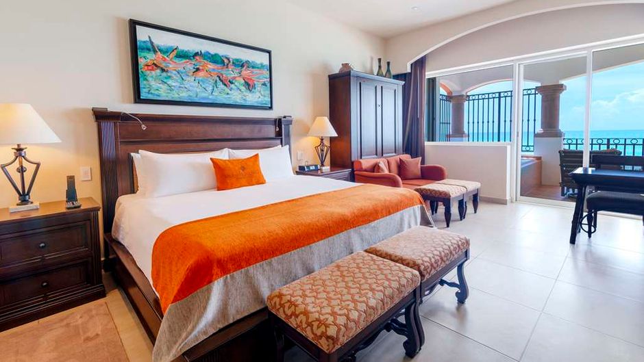 Grand Residences, Registry Collection Suite