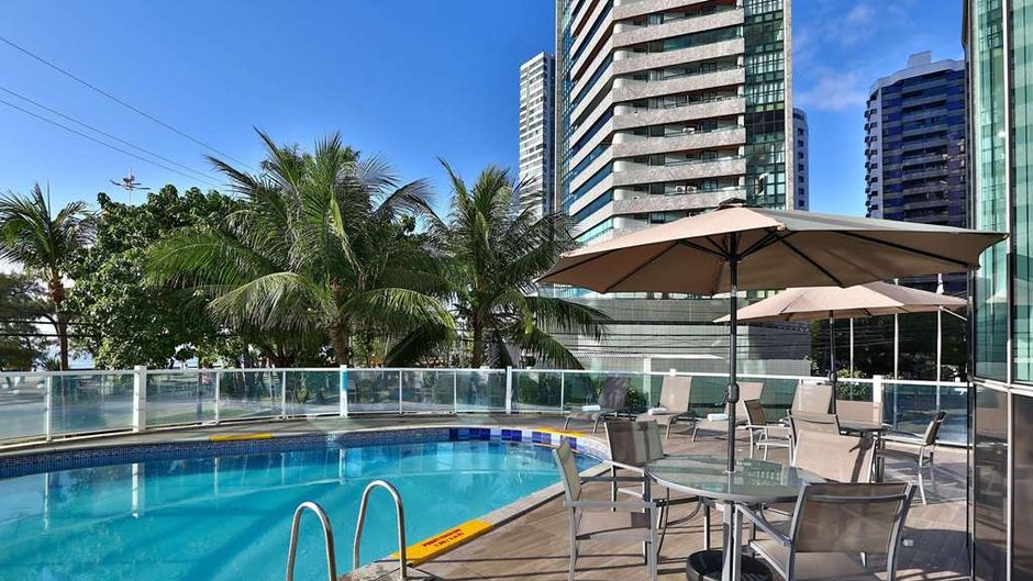 Radisson Hotel Recife Pool
