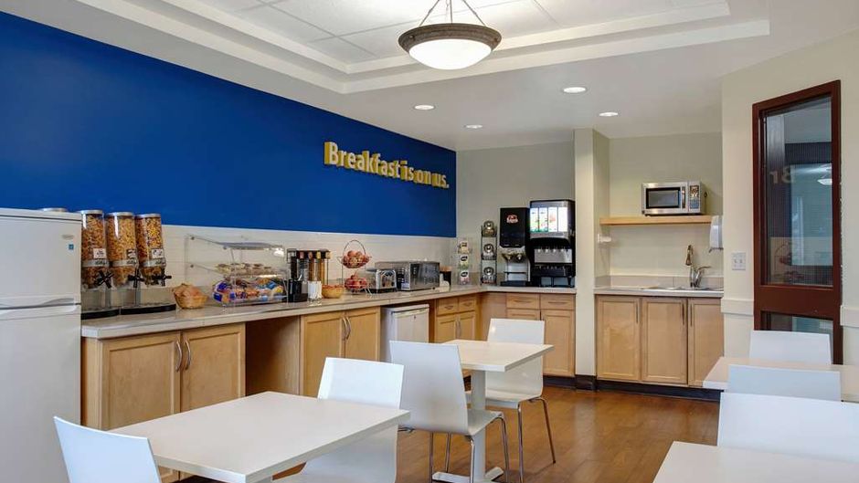 Days Inn by Wyndham Whitecourt Restaurant