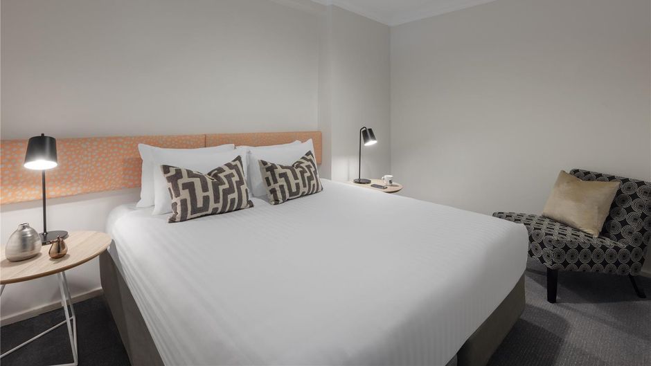 Oaks Perth Hotel Room