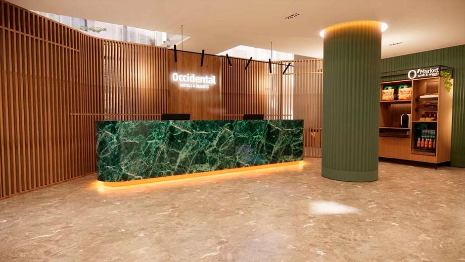 Occidental Pamplona Lobby