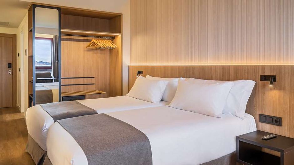 Occidental Pamplona Suite