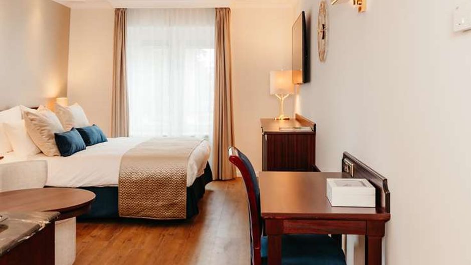 Grand Hotel Karel V Room