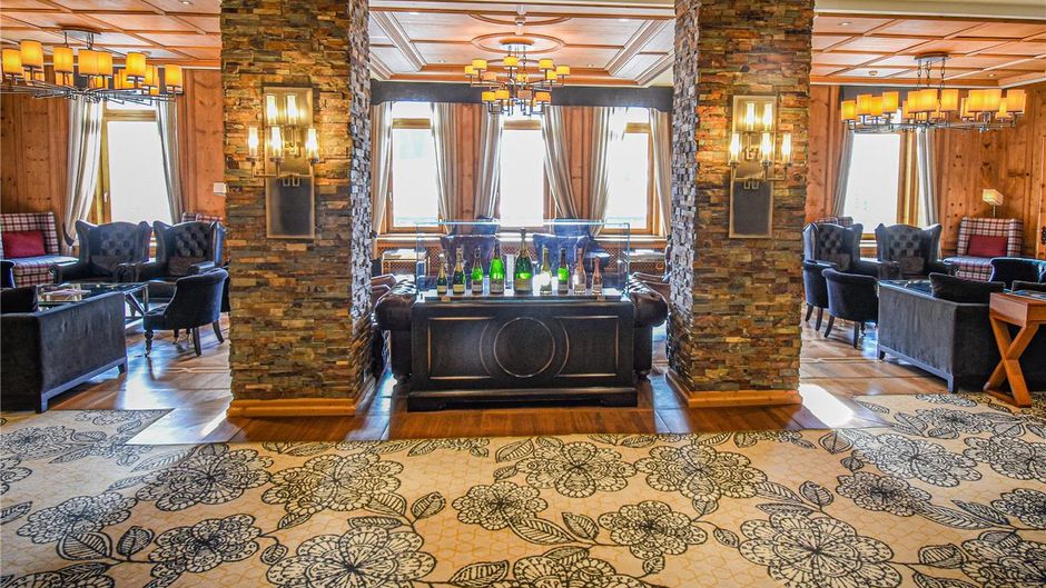 Hotel Fluela, The Unbound Coll by Hyatt Restaurant