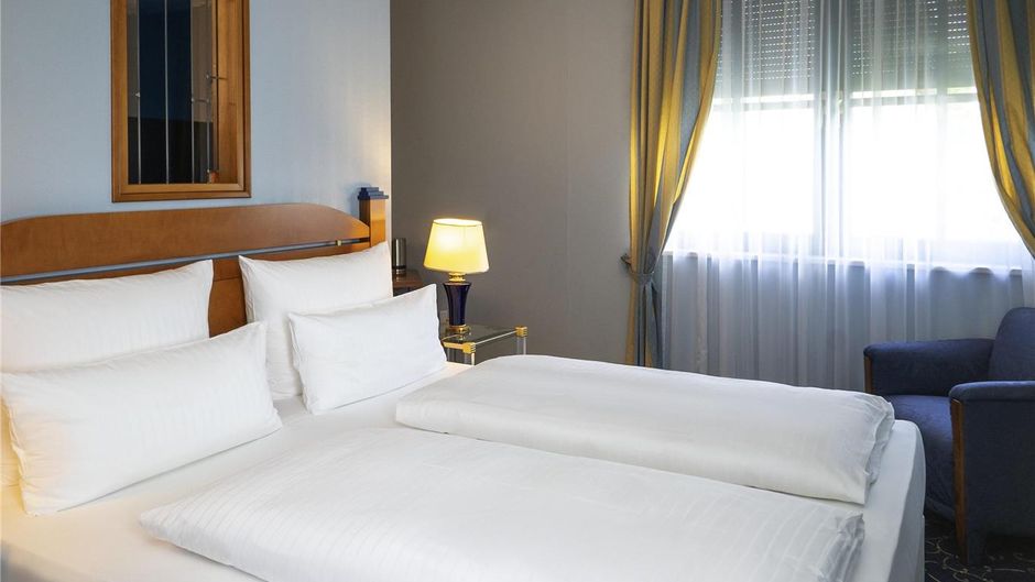 Atomis Hotel Munich Airport by Mercure Room
