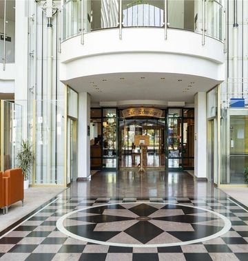 Atomis Hotel Munich Airport by Mercure