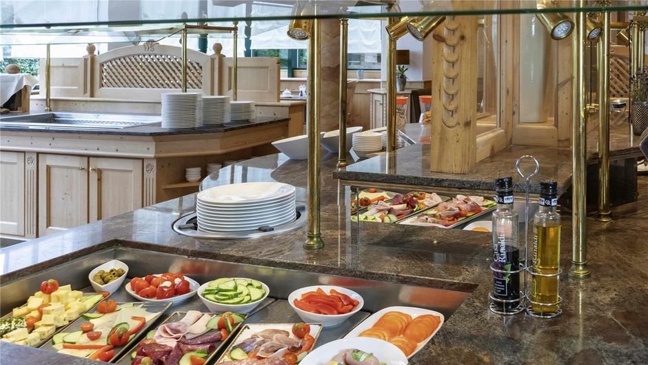 Atomis Hotel Munich Airport by Mercure Restaurant