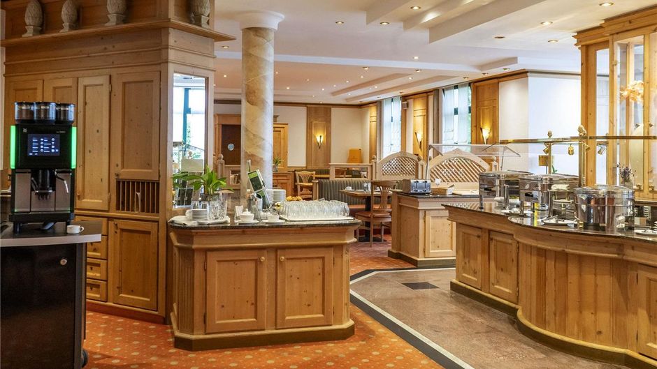 Atomis Hotel Munich Airport by Mercure Restaurant