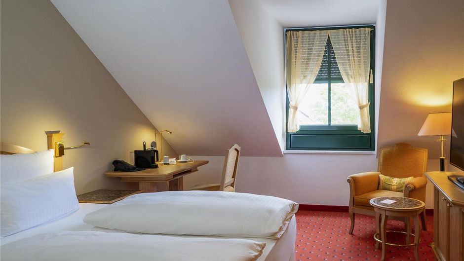 Atomis Hotel Munich Airport by Mercure Room